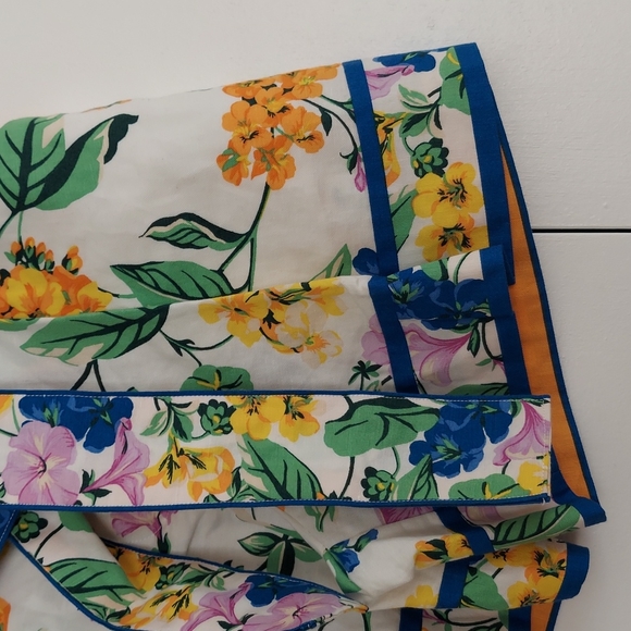 Ann Taylor Multicolored Floral Tie Waist Shorts with Blue Piping Size 2 NWT - Picture 6 of 16